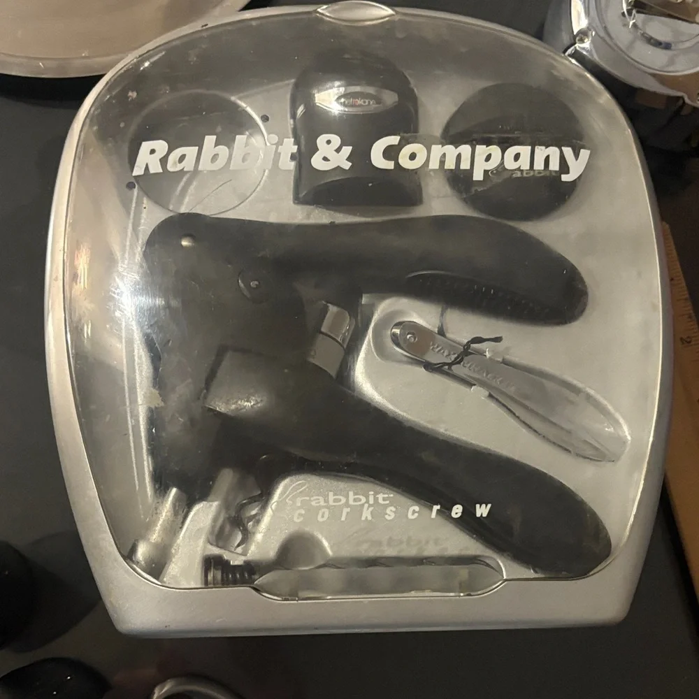 Rabbit & Company Black Corkscrew Set
